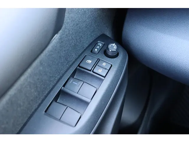 Toyota Yaris 1.5 Hybrid Executive 2020 Hybride Benzine 14