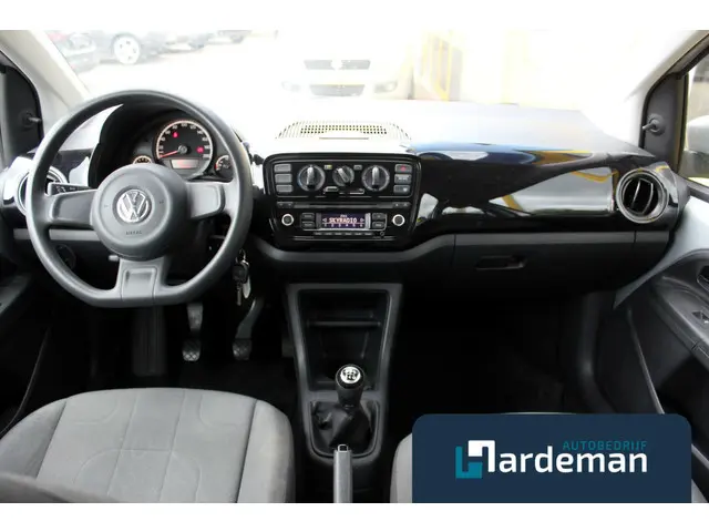 Volkswagen up! 2