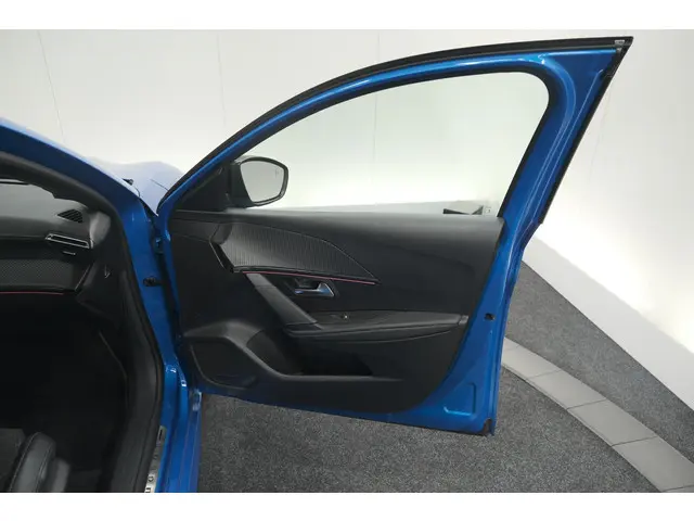Peugeot e-208 EV GT Pack 50 kWh 2021 Elektrisch 70