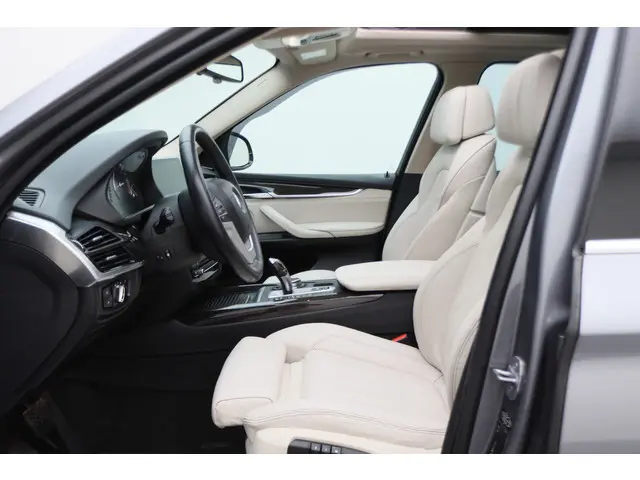 BMW X5 xDrive30d High Executive Automaat 2014 Diesel 12