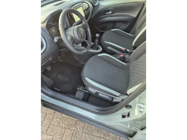 Toyota Aygo X 1.0 VVT-i MT Pulse 2024 Benzine 19