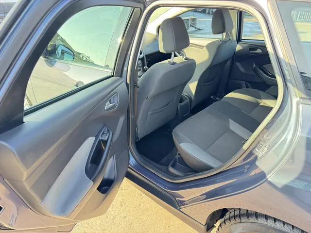 Ford Focus Wagon 1.6 TI-VCT Lease Titanium 2012 Benzine 21