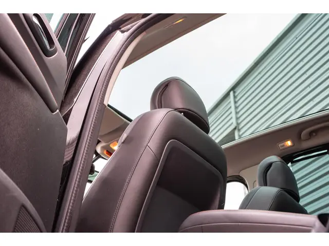 Peugeot 3008 1.6 THP Crossway 2015 Benzine 29