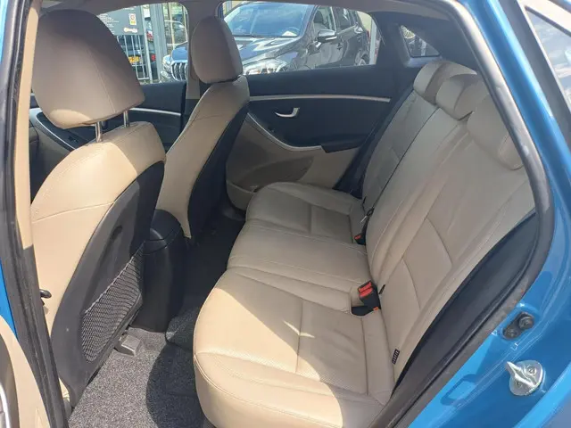 Hyundai i30 1.6 GDI i-Catcher 2012 Benzine 14