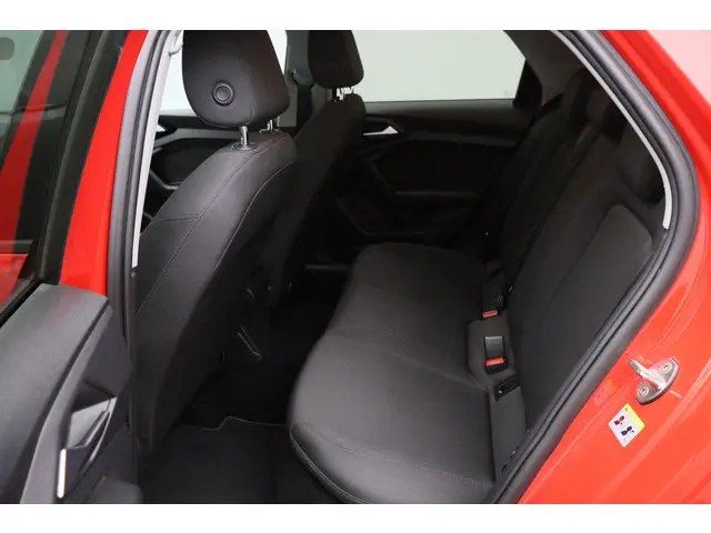 Audi A1 Sportback 25 TFSI epic 2020 Benzine 12