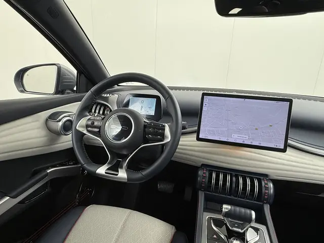 BYD ATTO 3 Comfort 60 kWh 2023 Elektrisch 24