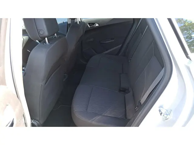 Opel Astra 1.4 Turbo Business + 2013 Benzine 17