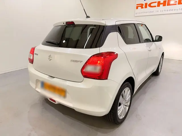 Suzuki Swift HB 1.2 Dualjet Select Navi 2019 Benzine 6