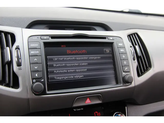 Kia Sportage 1.6 GDI World Cup Edition 2014 Benzine 25
