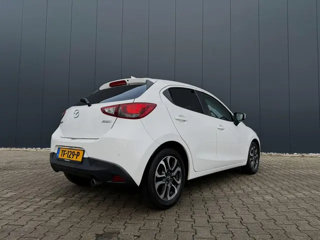 Mazda 2 1.5 Skyactiv-G GT-M navi / pdc / cruise 2018 Benzine 9