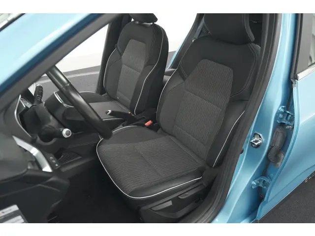 Renault Clio TCe 100 Intens 2020 Benzine 20