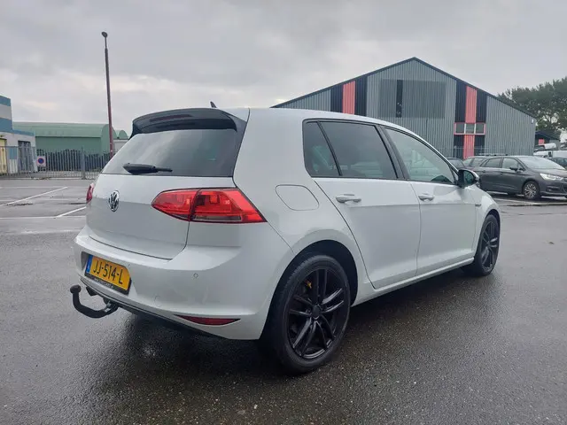 Volkswagen Golf 1.0 TSI Comfortline 2016 Benzine 5