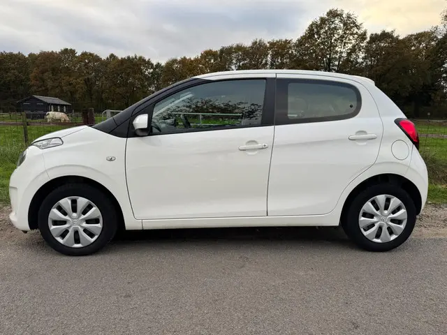 Citroën C1 1.0 VTi Feel met airco 2020 Benzine 3