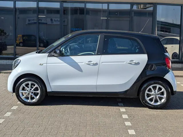Smart Forfour 1.0 Prime / Goed onderhouden 2017 Benzine 3