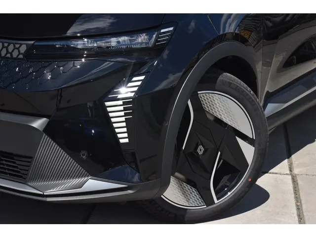 Renault Scénic E-Tech Iconic 2025 Elektrisch 6