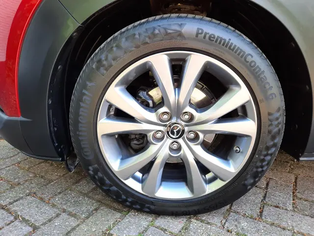 Mazda CX-30 2.0 e-SkyActiv M Hybrid 2021 Benzine 27