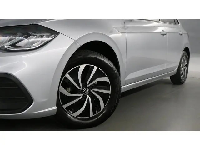 Volkswagen Polo 1.0 TSI 95pk Life Edition 2024 Benzine 12