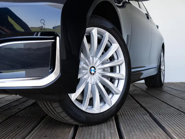 BMW 7 Serie Limousine 740Ld xDrive 2021 Diesel 14