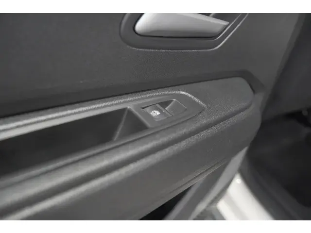 Dacia Duster Mild Hybrid 130 Expression 2025 Benzine 42