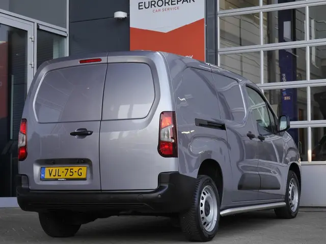 Peugeot Partner 1.5 BlueHDI Premium Long 2021 Diesel 7