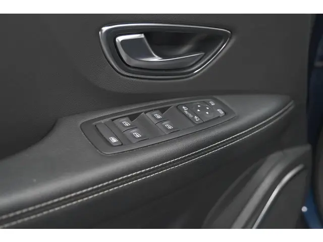 Renault Scénic TCe 140 EDC Bose 2021 Benzine 30