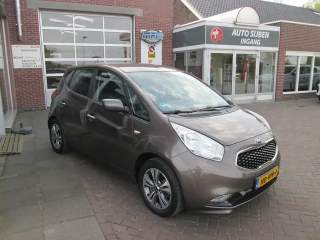 Kia Venga 1.4 CVVT DynamicPLusLine 2015 Benzine 4