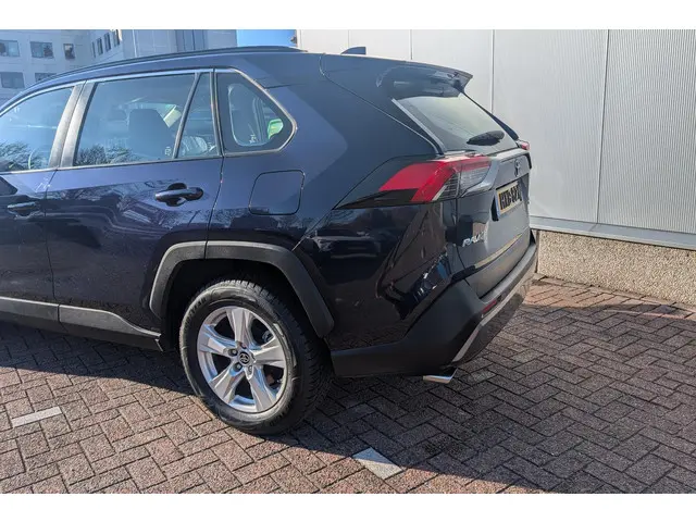 Toyota RAV4 2.5 Hybrid AWD Active 2020 Hybride Benzine 14