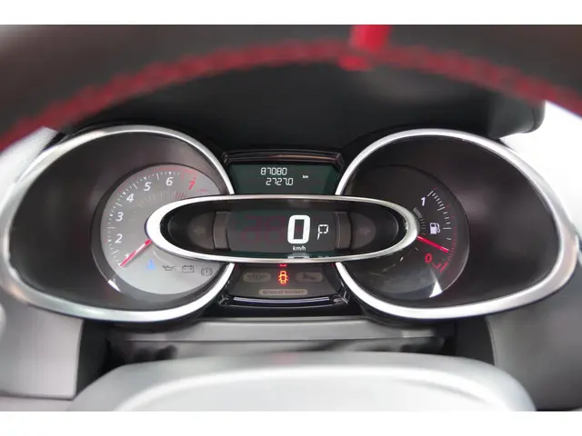 Renault Clio 1.6 R.S. /Uniek/Dealer onderhouden/ 2015 Benzine 11