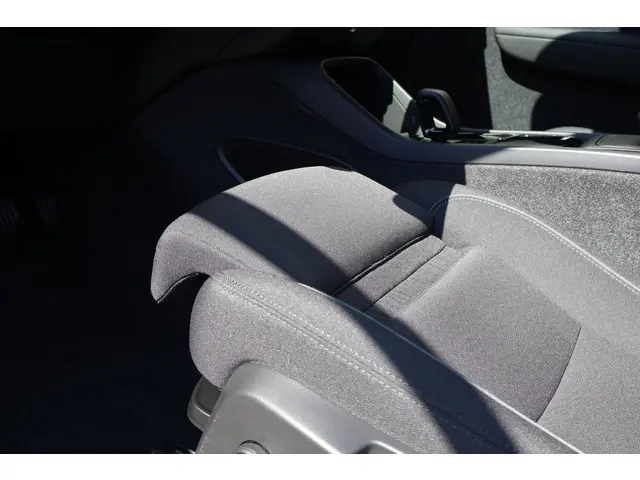 Volvo C40 Recharge Plus 69 kWh 2023 Elektrisch 29