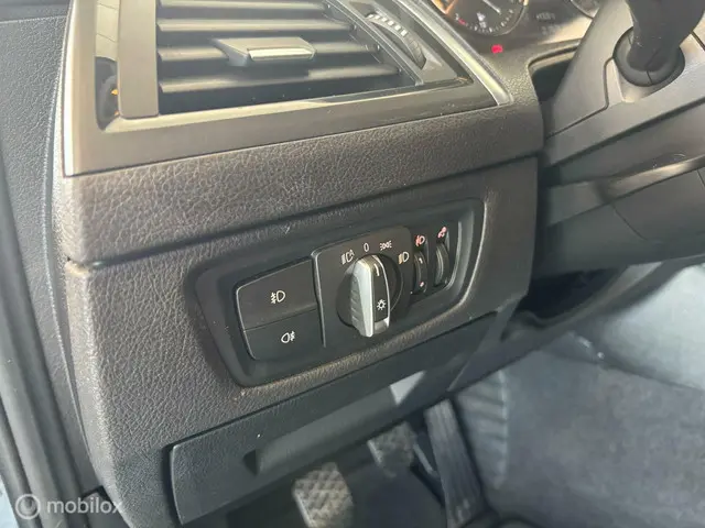 BMW 1 Serie 118i 2019 Benzine 19