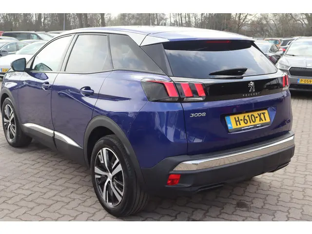 Peugeot 3008 1.2 PureTech Crossway 2020 Benzine 8