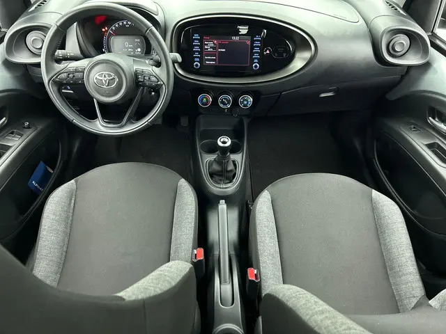 Toyota Aygo X 1.0 VVT-i MT Play 2023 Benzine 14