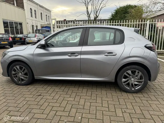 Peugeot 208 1.2 PureTech Active Pack 2021 Benzine 5