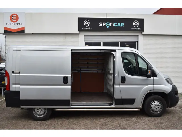 Citroën Jumper 30 2.2 BlueHDi 140 L2H1 Club 2021 Diesel 22