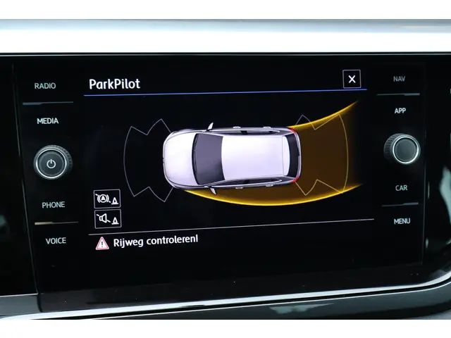 Volkswagen Polo 1.0 TSI Comfortline 2019 Benzine 25