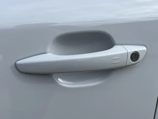 Peugeot 2008 1.2 Hybrid 145 PK GT 2025 Hybride Benzine 24