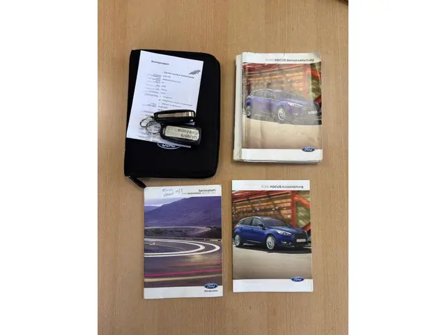 Ford Focus Wagon 1.0 Trend Edition 2015 Benzine 33