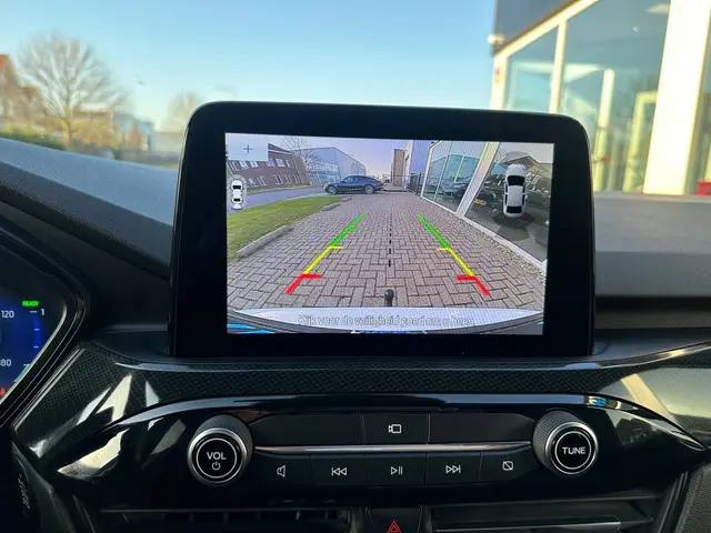 Ford Kuga 2.5 PHEV ST-Line X 2022 Hybride Benzine 38