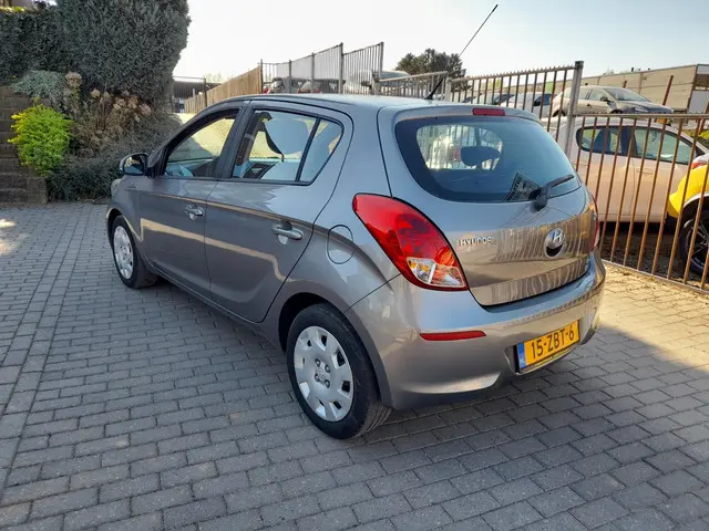 Hyundai i20 1.2i i-Motion 2012 Benzine 5