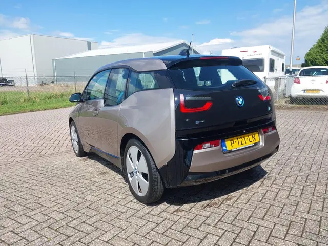 BMW i3 Basis Comfort Advance 22 kWh 2015 Elektrisch 3
