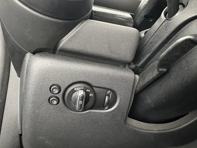 MINI Electric Mini Yours 33 kWh [ 3-Fase ] 2020 Elektrisch 20