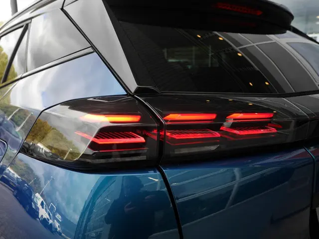 Peugeot 2008 1.2 Hybrid 145 GT 2025 Hybride Benzine 43