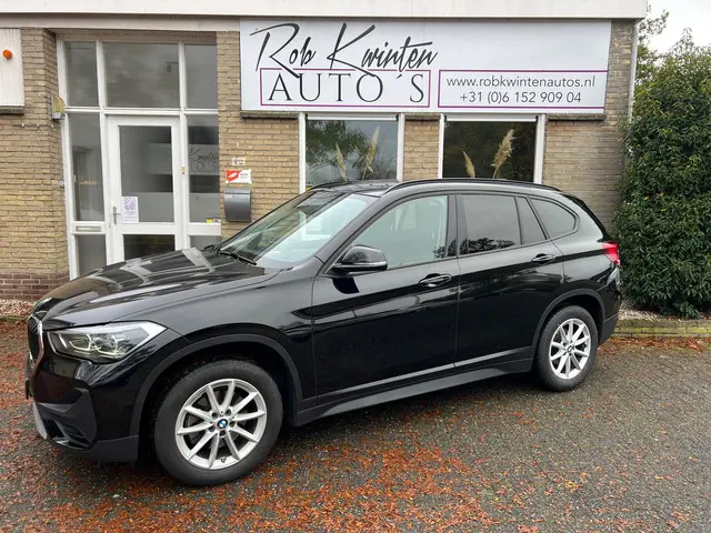 BMW X1 SDrive18i Executive Automaat 2020 Benzine 2