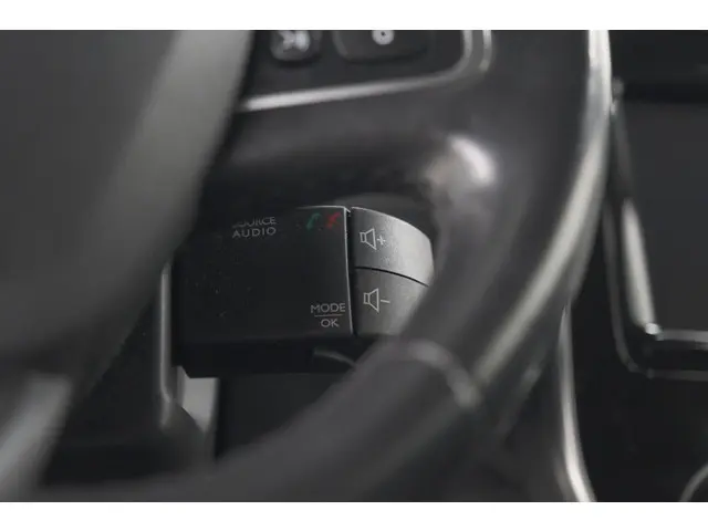 Renault Captur TCe 90 Intens 2019 Benzine 37