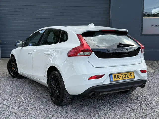 Volvo V40 1.5 T3 Nordic+ 2016 Benzine 5