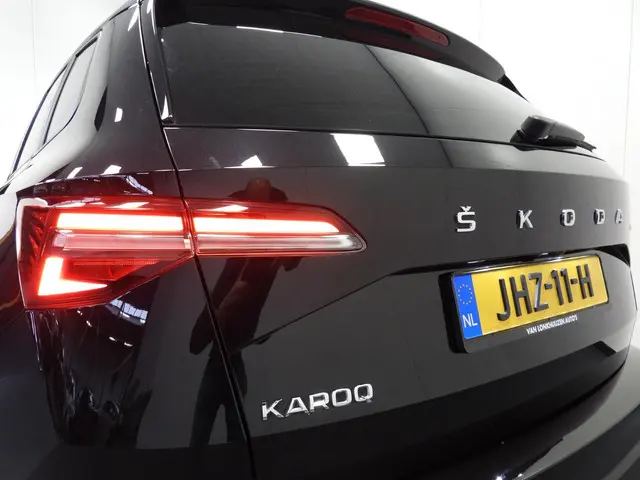 Škoda Karoq 1.0 TSI Ambition 2023 Benzine 28