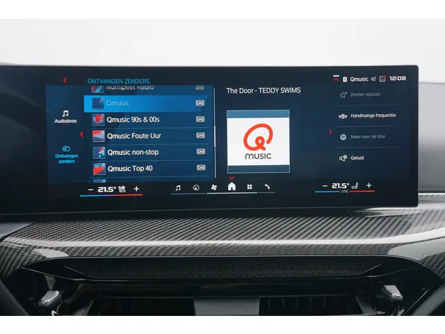 BMW M4 CS Coupé 2026 Benzine 37