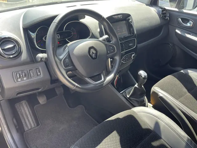 Renault Clio Estate 0.9 TCe Intens 2019 Benzine 3