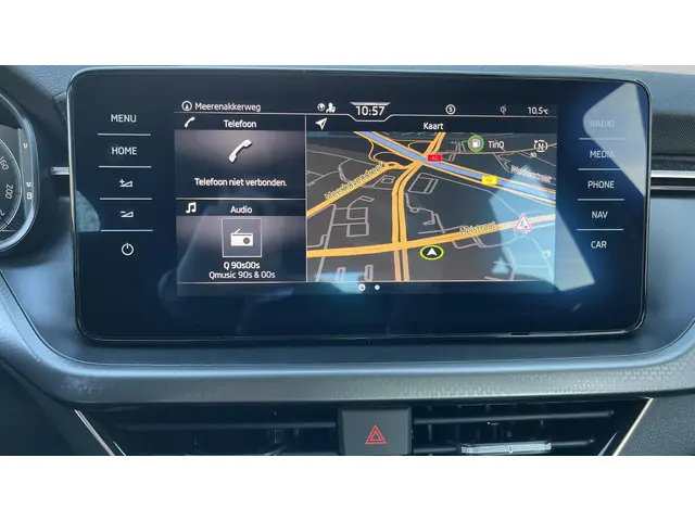 Škoda Kamiq 1.0 TSI Business Edition 2023 Benzine 26