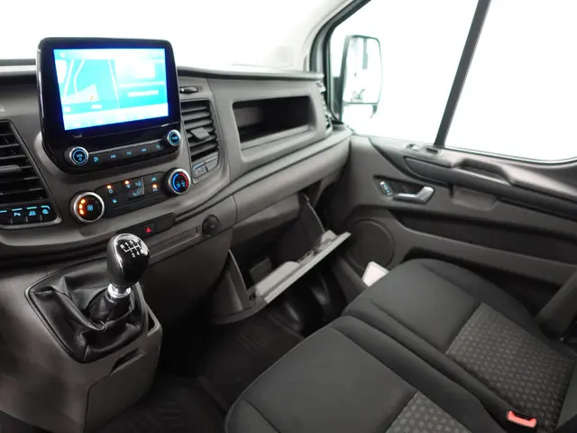 Ford Transit Custom 300 L2H1 Trend 2023 Diesel 23